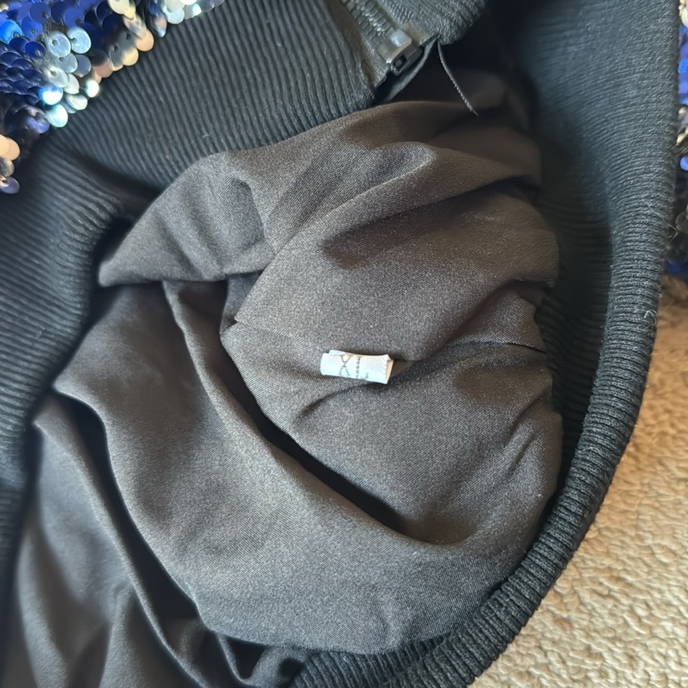 Sequined jacket - Picture 2 of 2